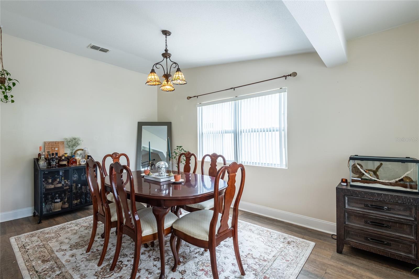 Image 5 of 46 For 1512 56th Avenue N