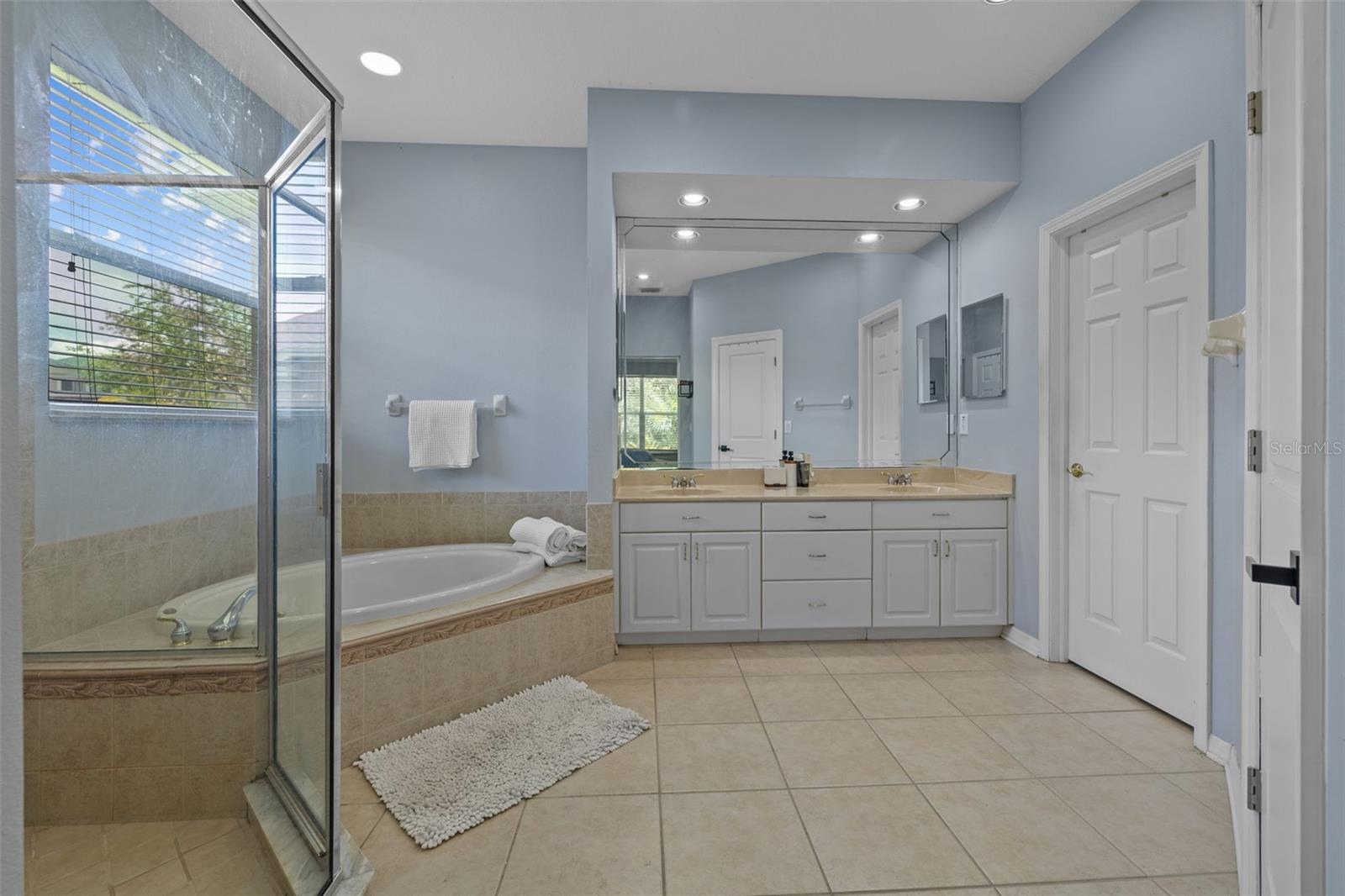 Image 15 of 30 For 10646 Cory Lake Drive