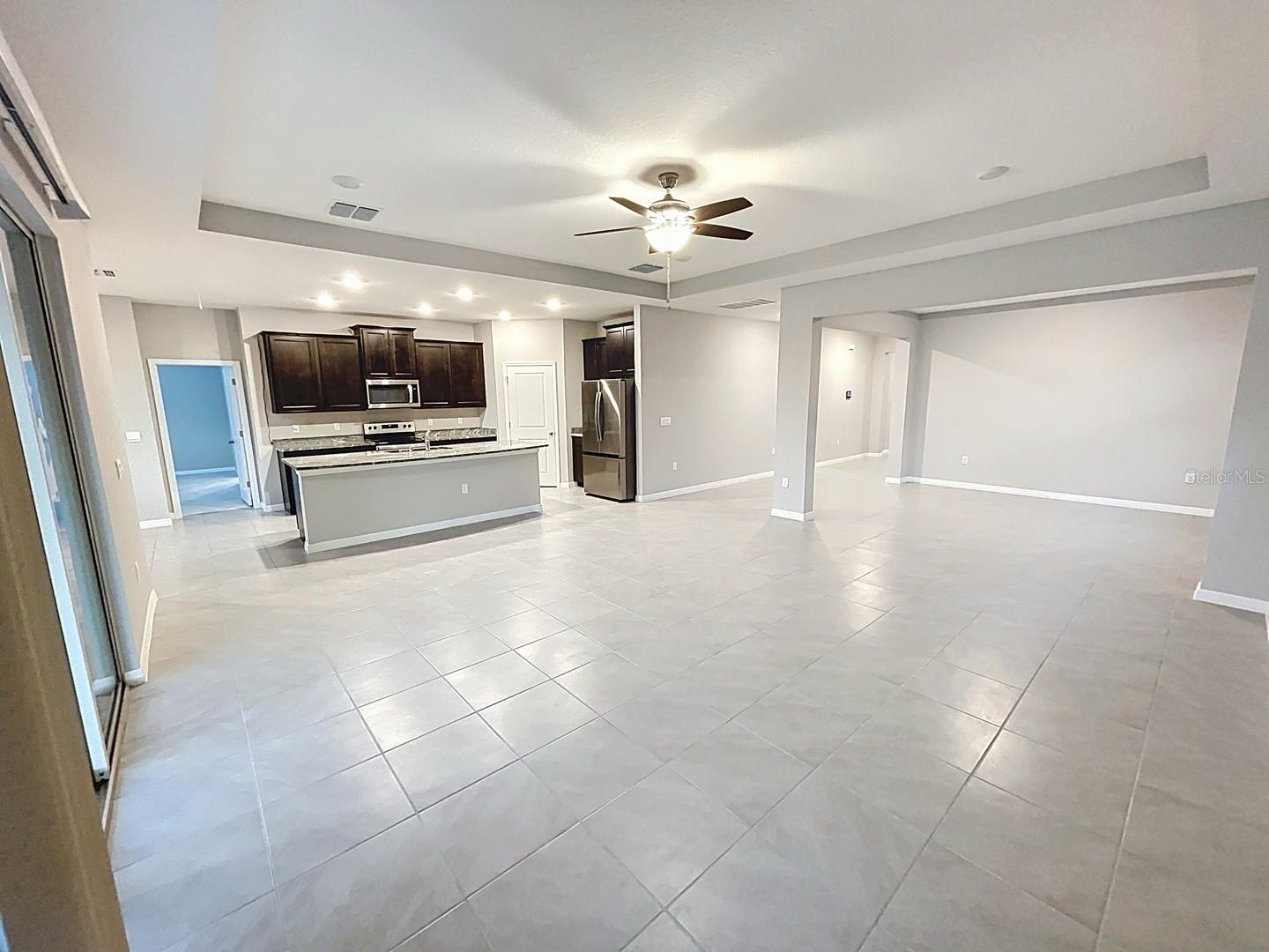 Listing photo id 22 for 13014 Willow Grove Drive
