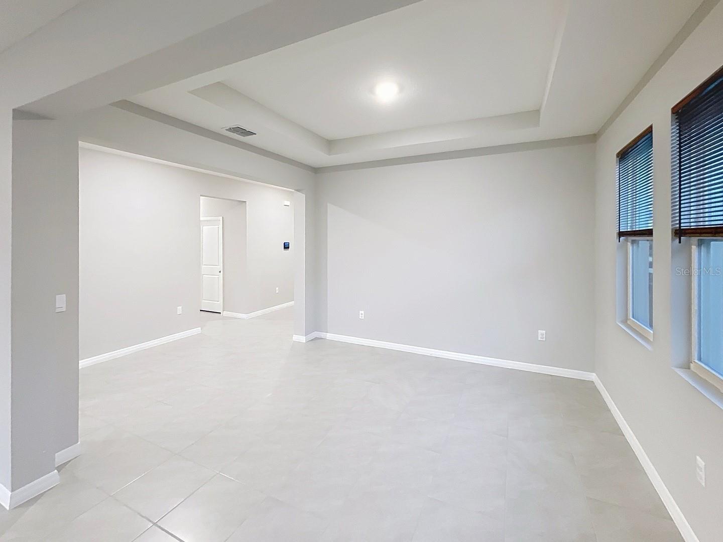 Listing photo id 23 for 13014 Willow Grove Drive