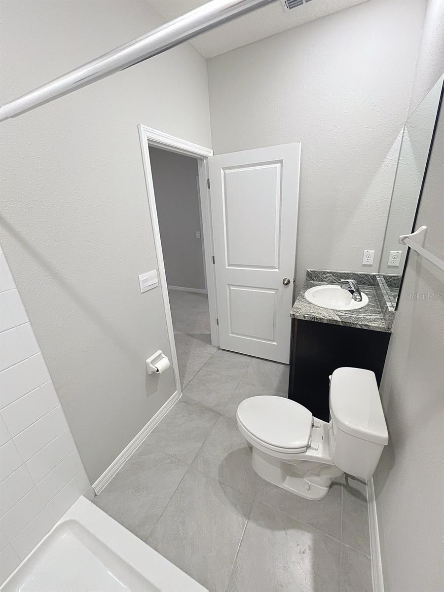 Listing photo id 25 for 13014 Willow Grove Drive