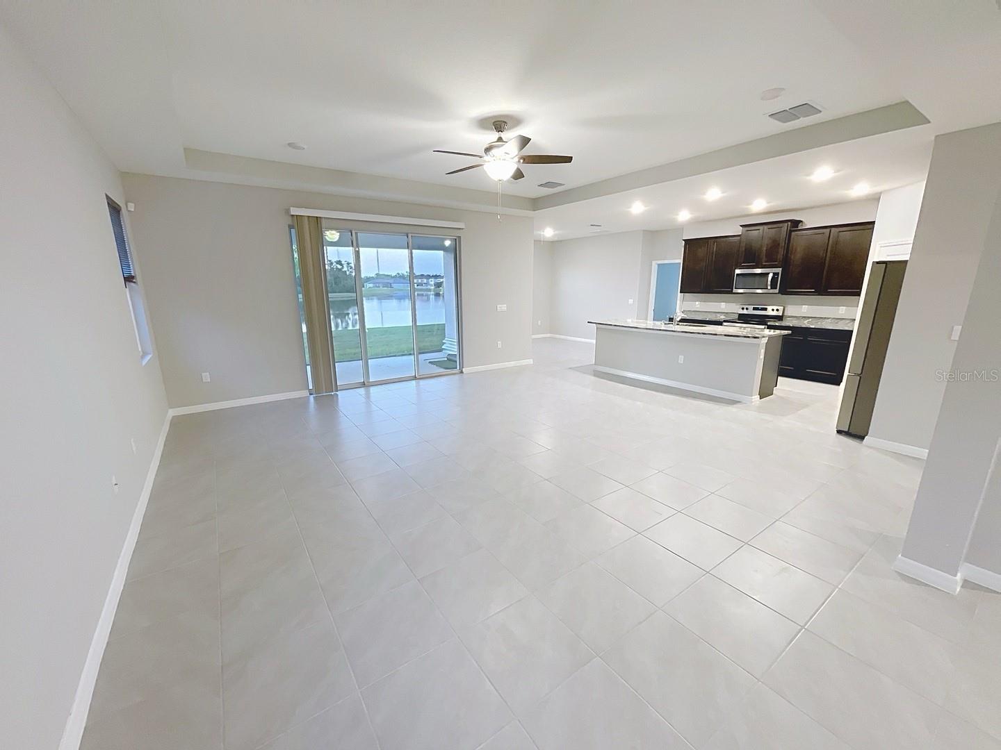 Listing photo id 26 for 13014 Willow Grove Drive