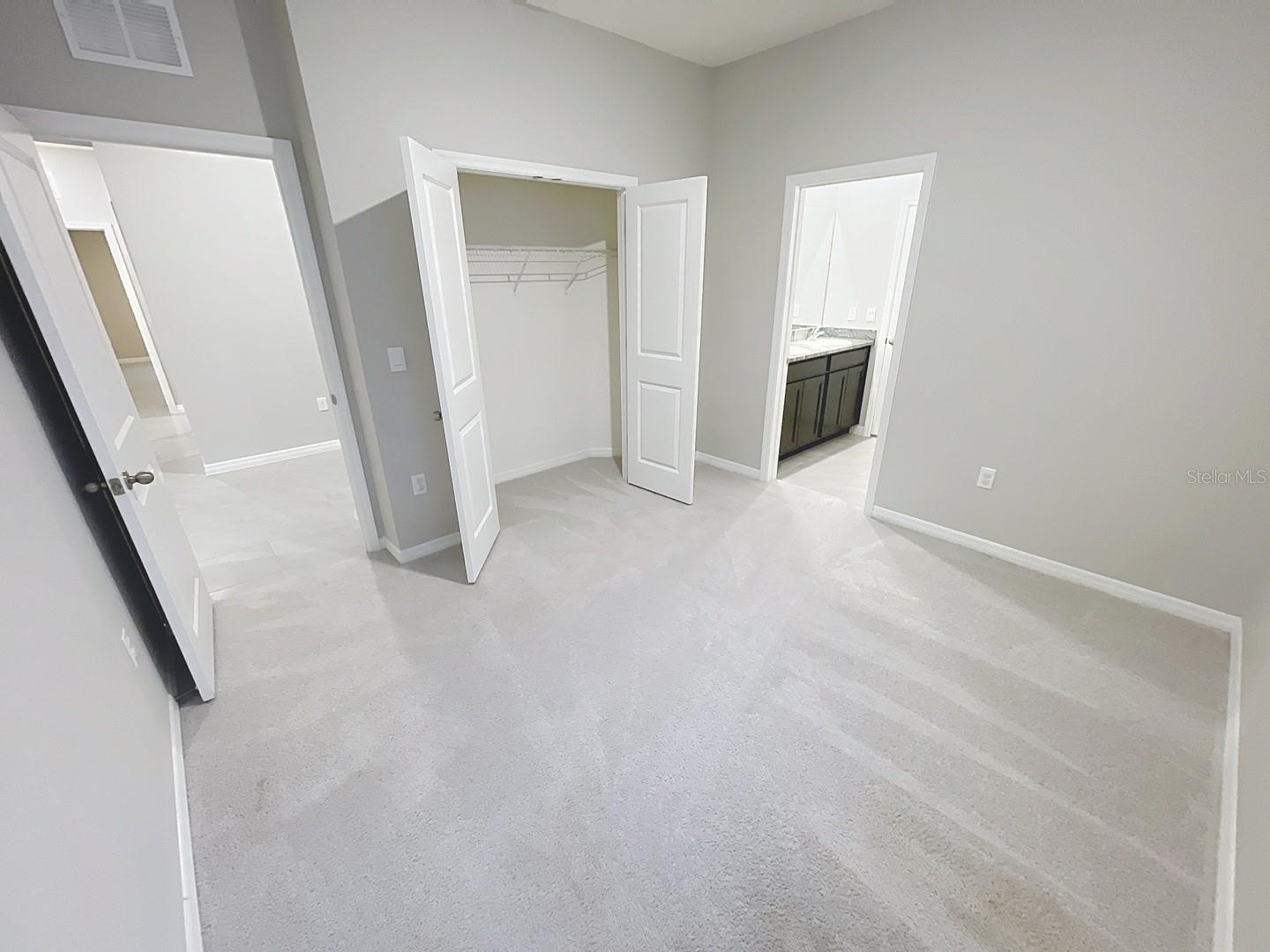 Listing photo id 45 for 13014 Willow Grove Drive