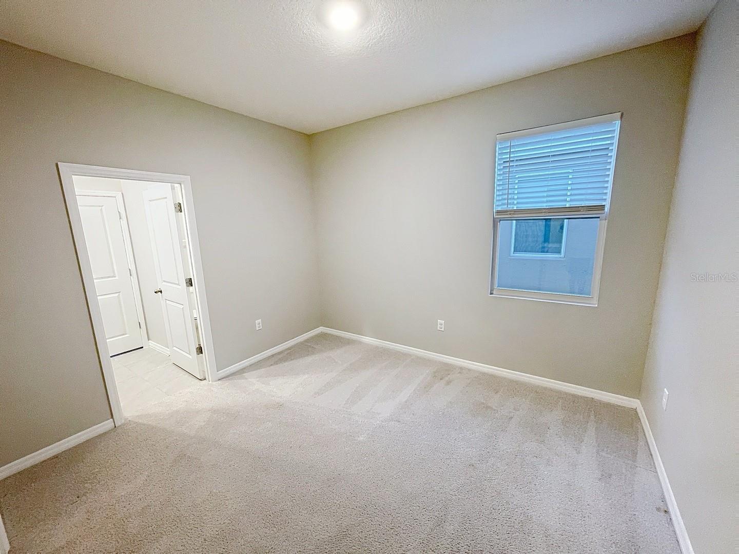 Listing photo id 46 for 13014 Willow Grove Drive