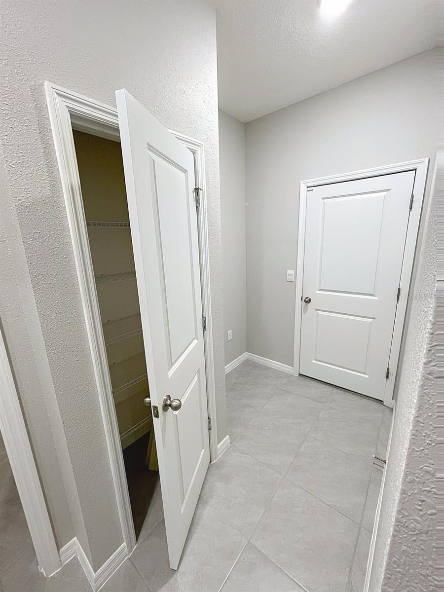 Listing photo id 48 for 13014 Willow Grove Drive