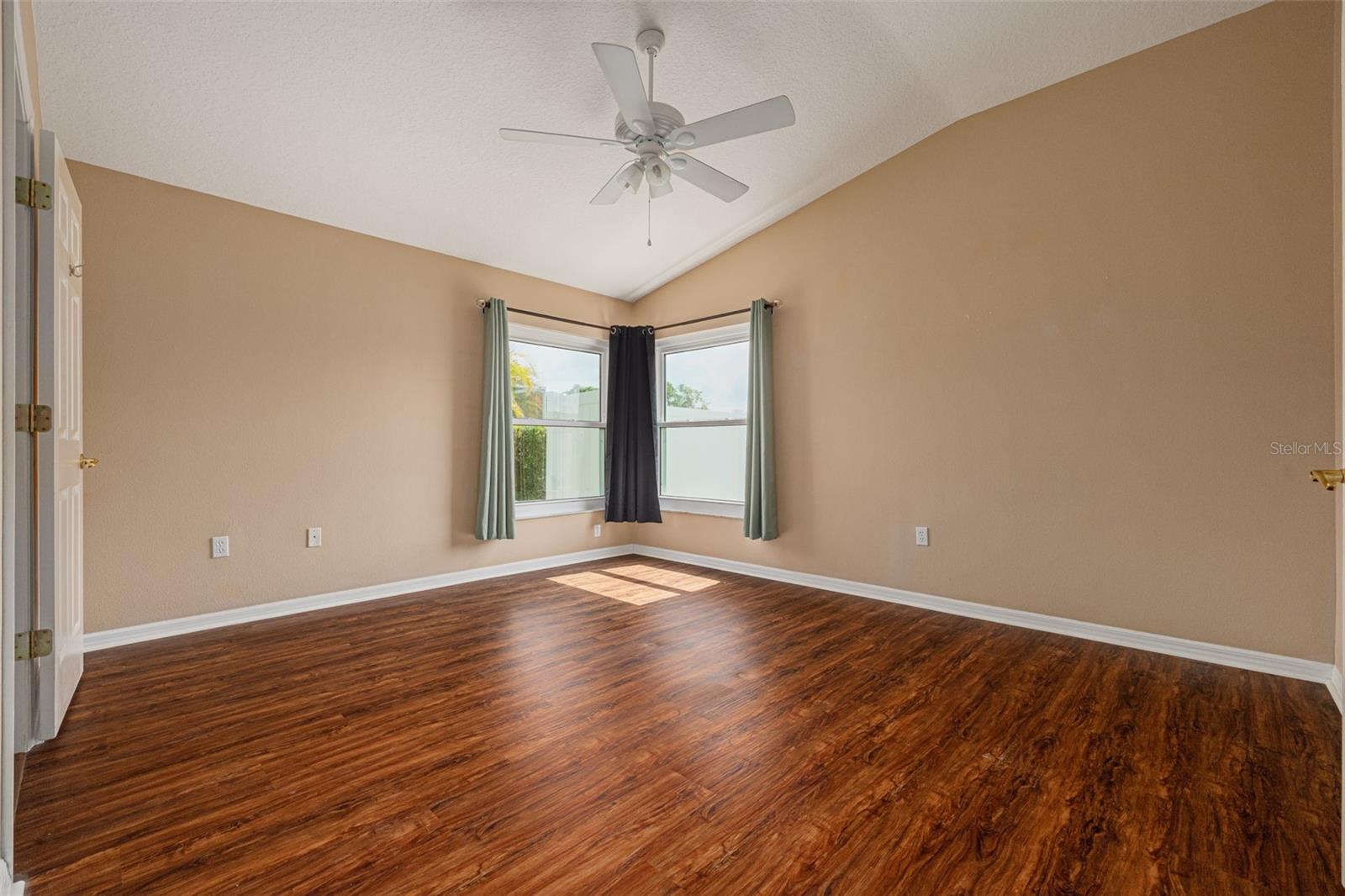 Image 16 of 44 For 7157 Hamilton Park Boulevard