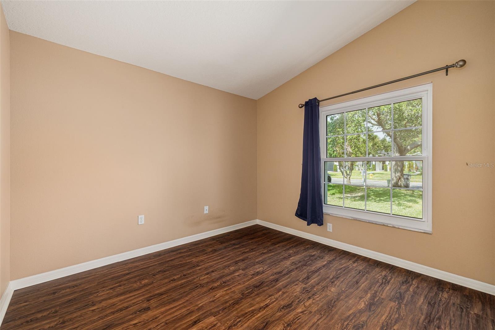 Image 27 of 44 For 7157 Hamilton Park Boulevard