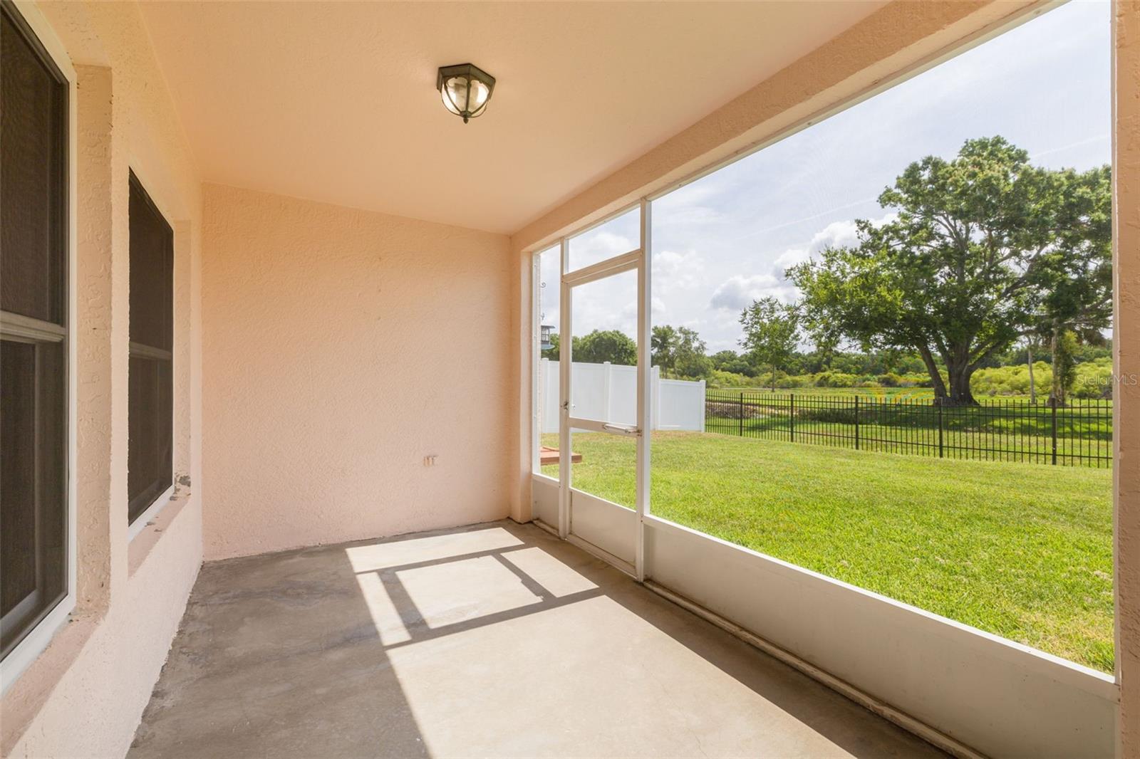 Image 31 of 44 For 7157 Hamilton Park Boulevard
