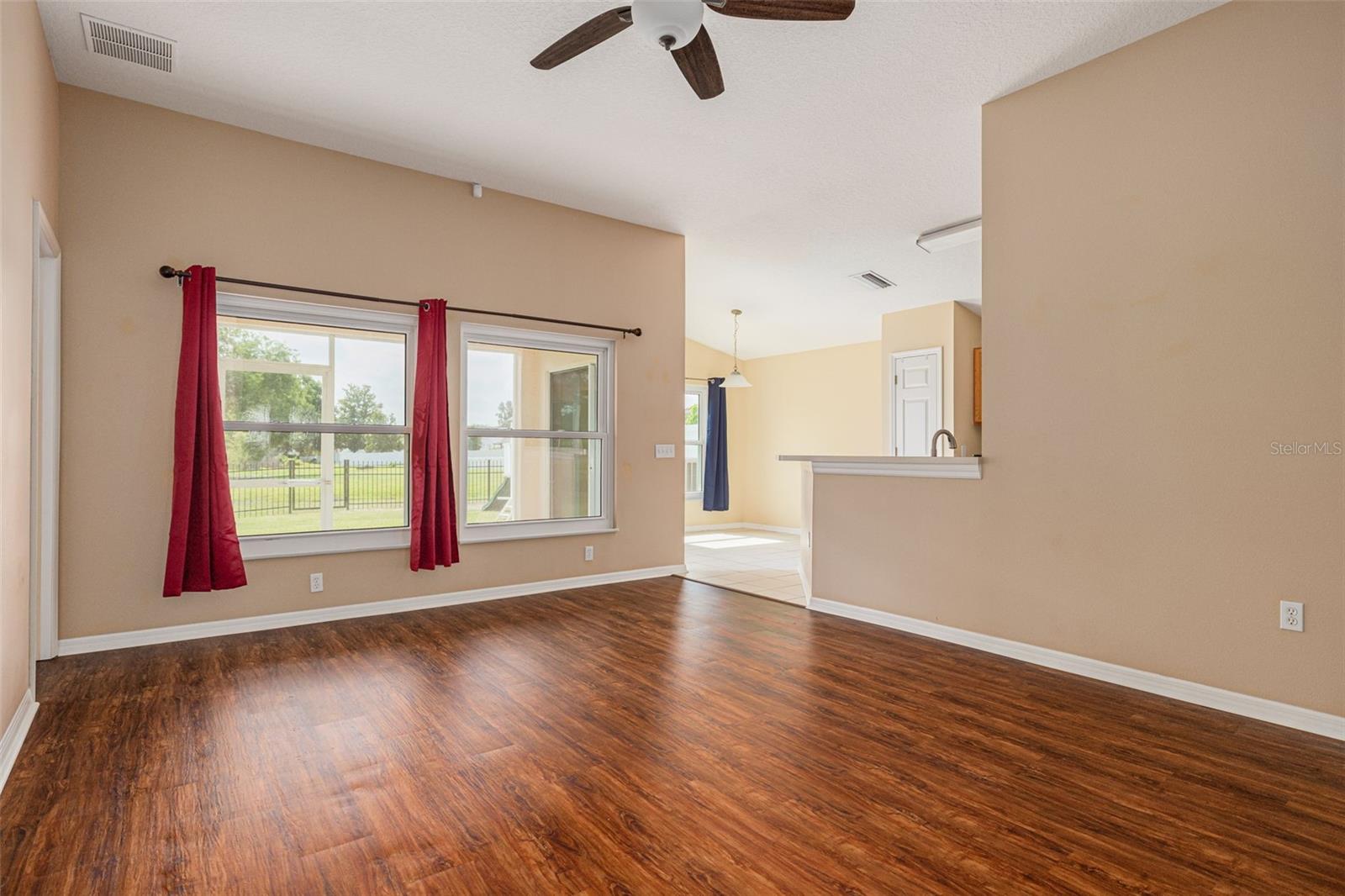 Image 8 of 44 For 7157 Hamilton Park Boulevard