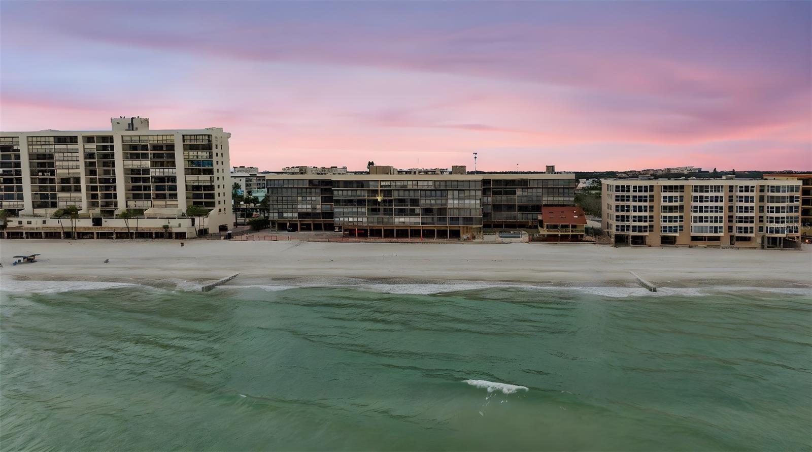 Image 2 of 39 For 14900 Gulf Boulevard 308