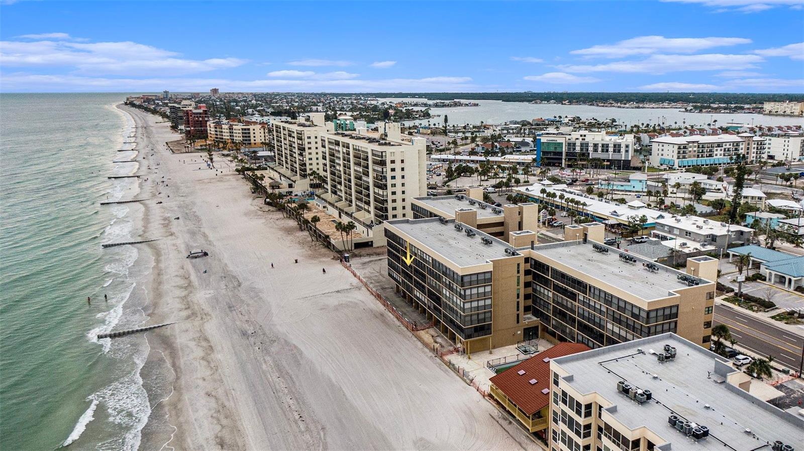 Image 3 of 39 For 14900 Gulf Boulevard 308