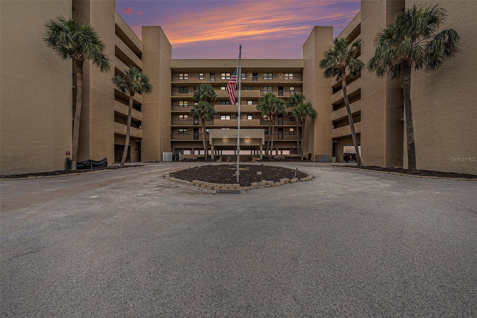 Image 38 of 39 For 14900 Gulf Boulevard 308