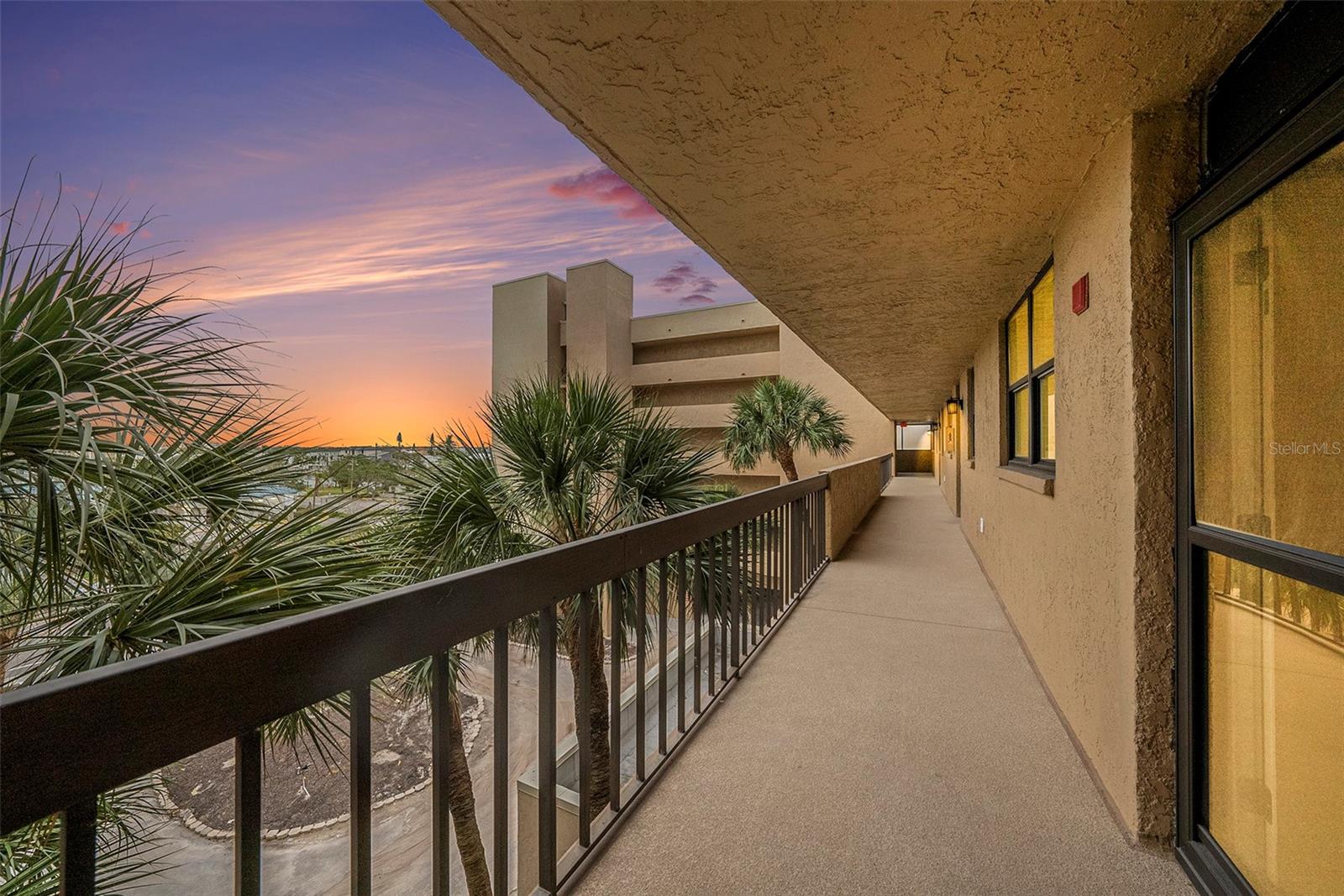 Image 5 of 39 For 14900 Gulf Boulevard 308