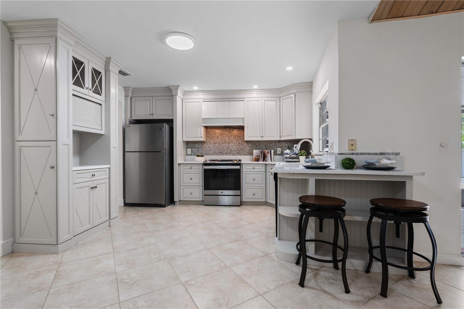 Image 9 of 32 For 4706 Fox Hunt Drive