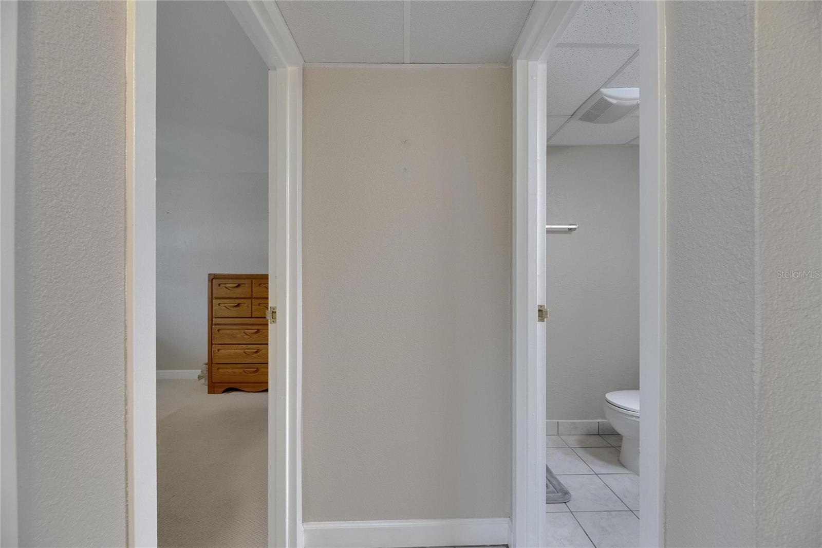 Image 21 of 36 For 1802 Bedford Terrace 185