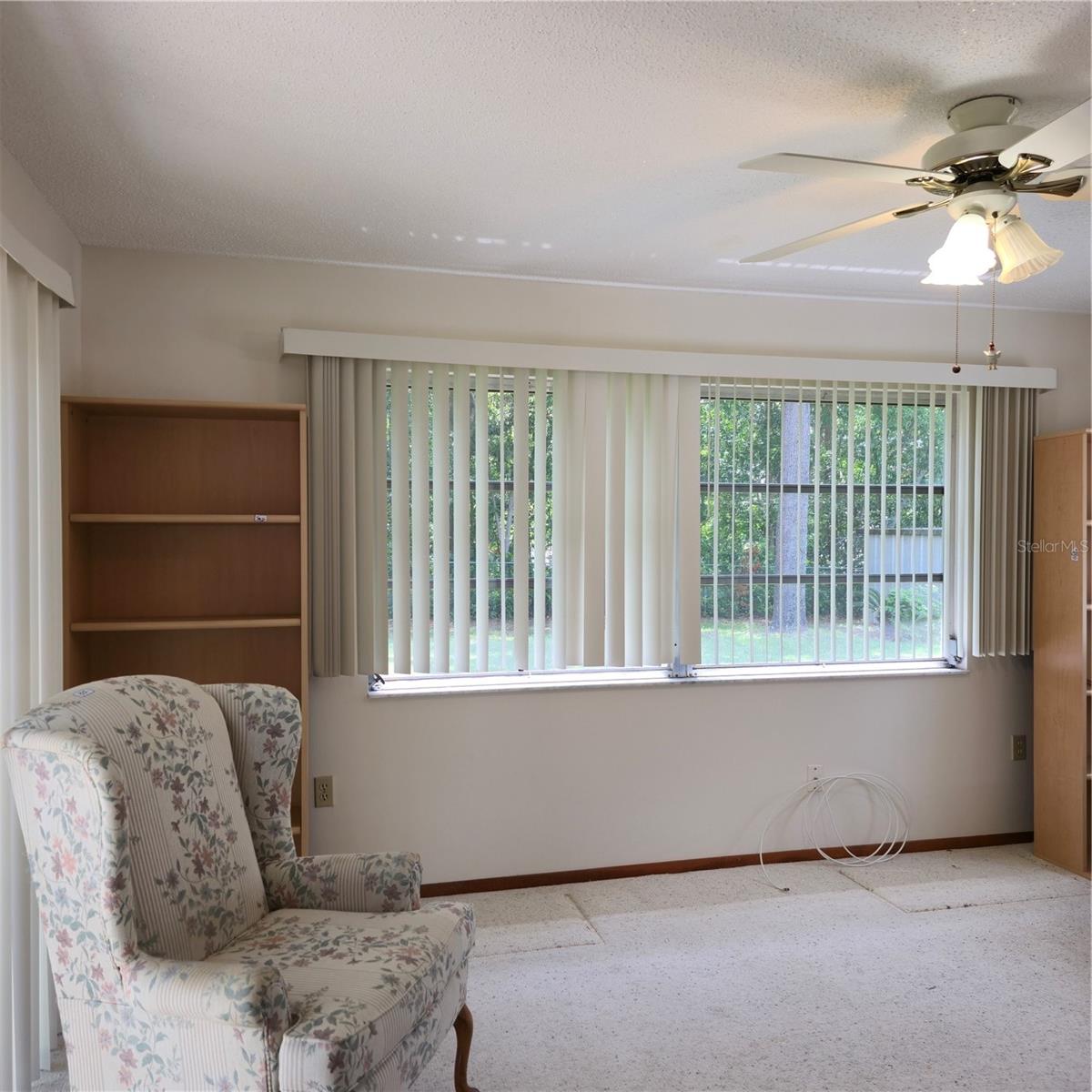 Listing photo id 14 for 2226 Giralda Avenue