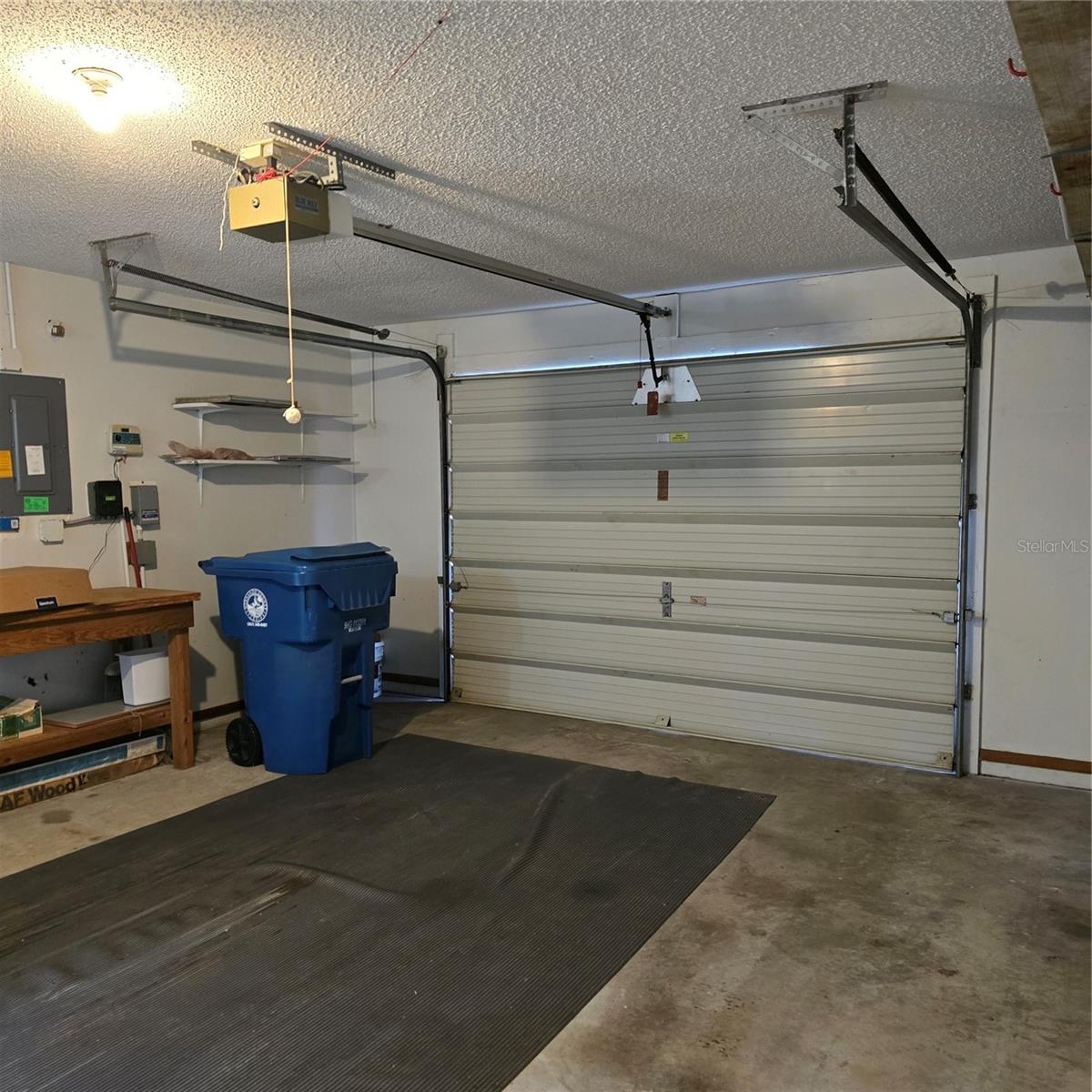 Listing photo id 25 for 2226 Giralda Avenue