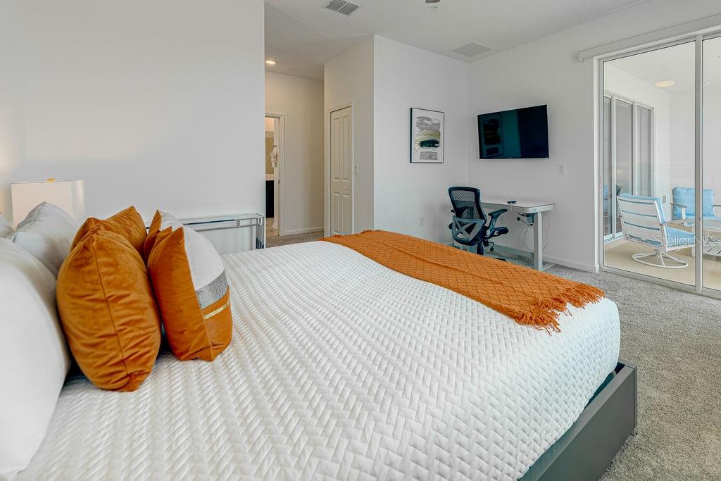 Image 11 of 42 For 9327 Sommerset Hills Drive 9327