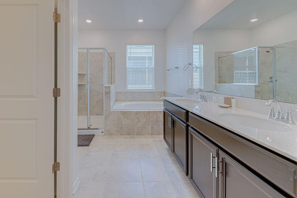 Image 14 of 42 For 9327 Sommerset Hills Drive 9327