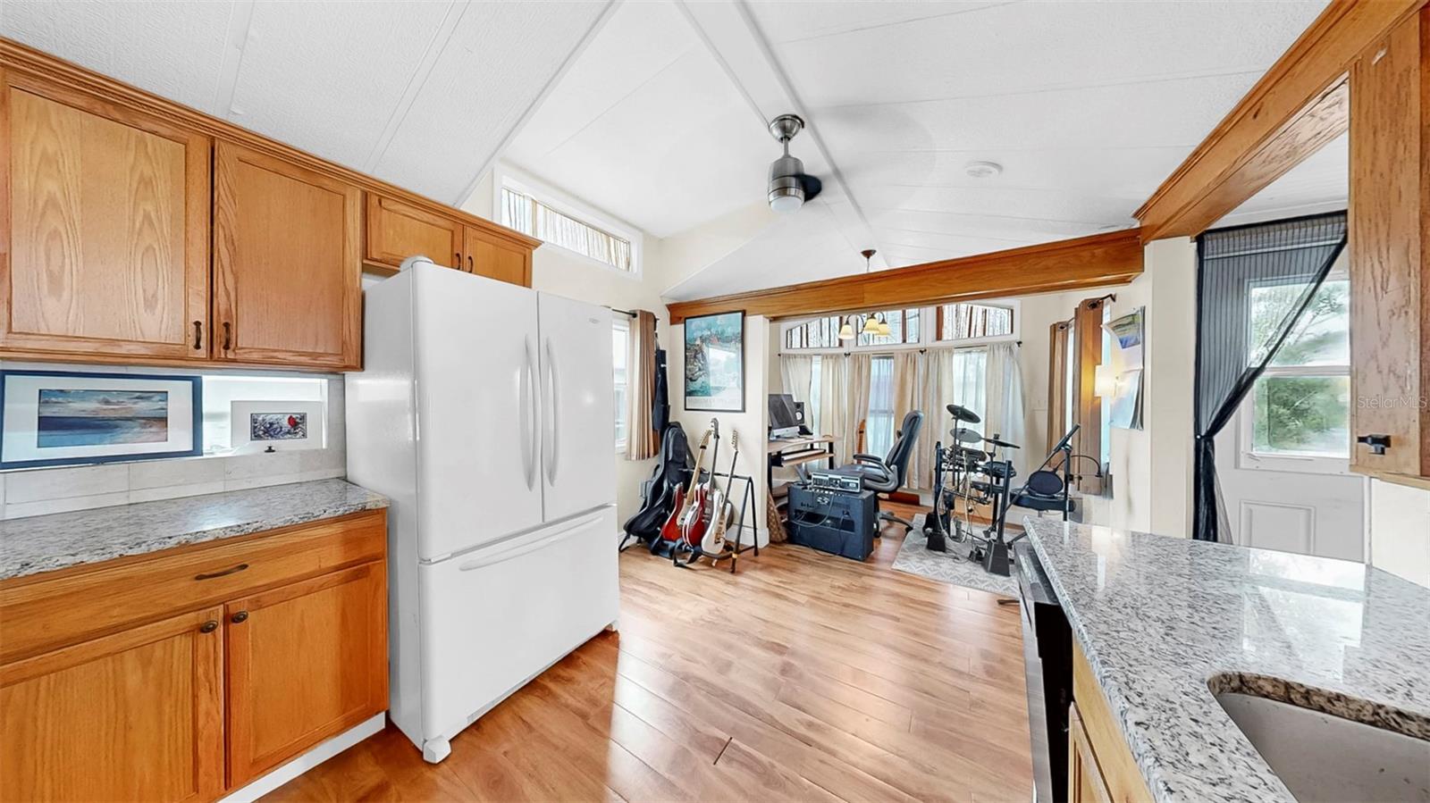 Image 18 of 31 For 2215 73rd Street E 117