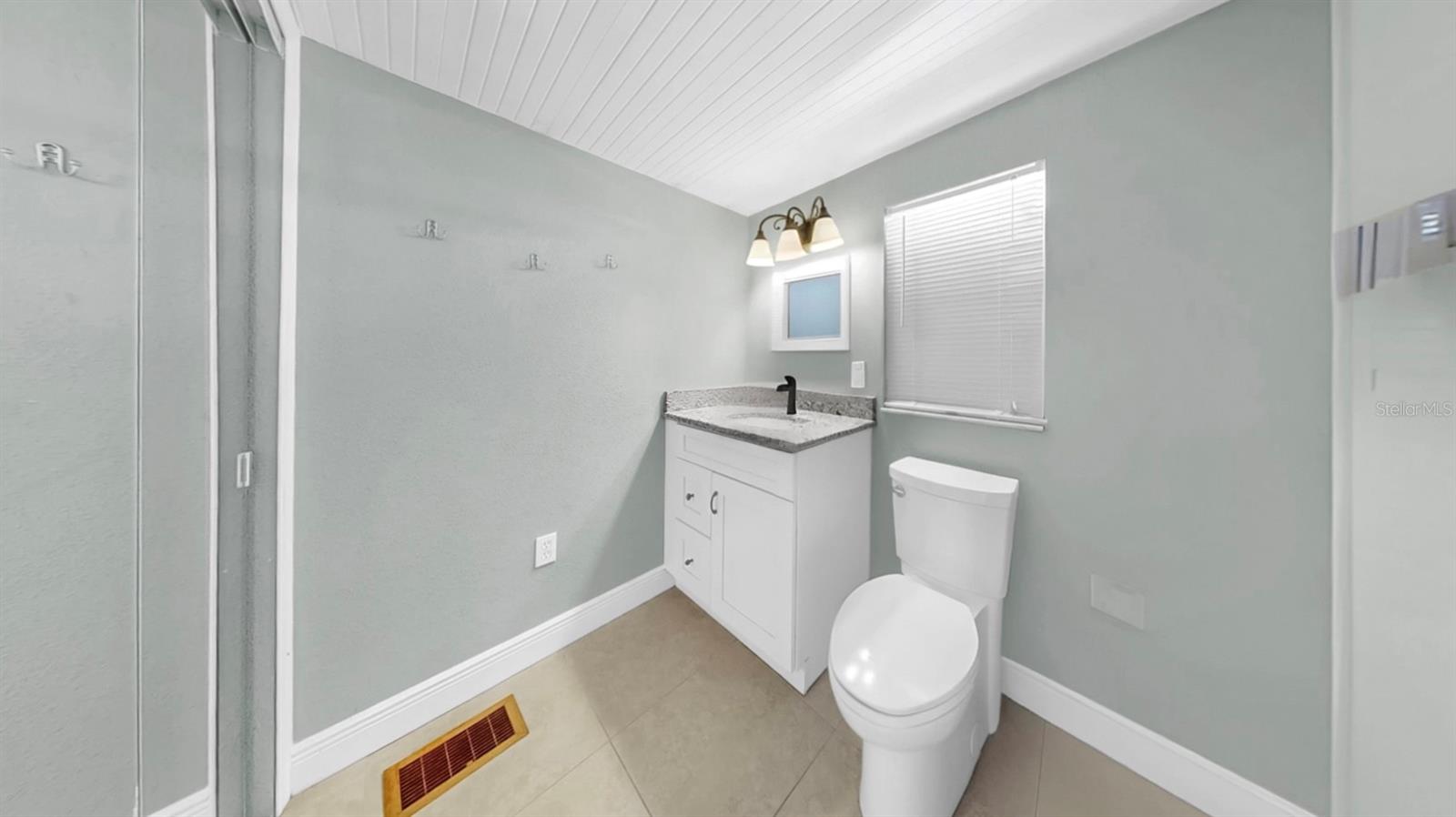 Image 7 of 31 For 2215 73rd Street E 117