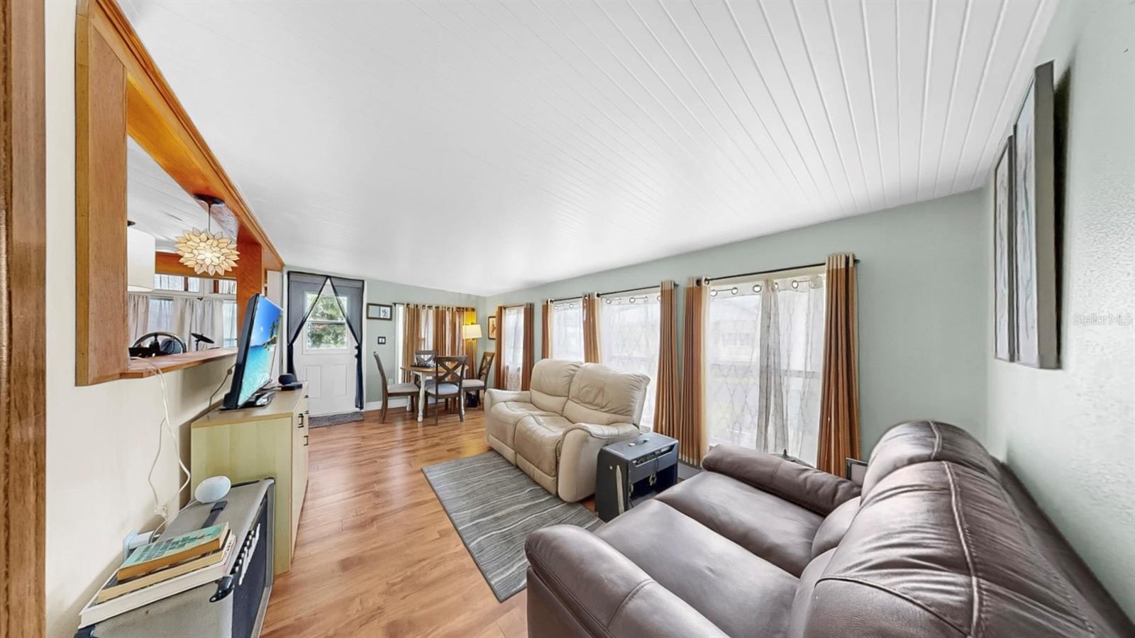 Image 8 of 31 For 2215 73rd Street E 117
