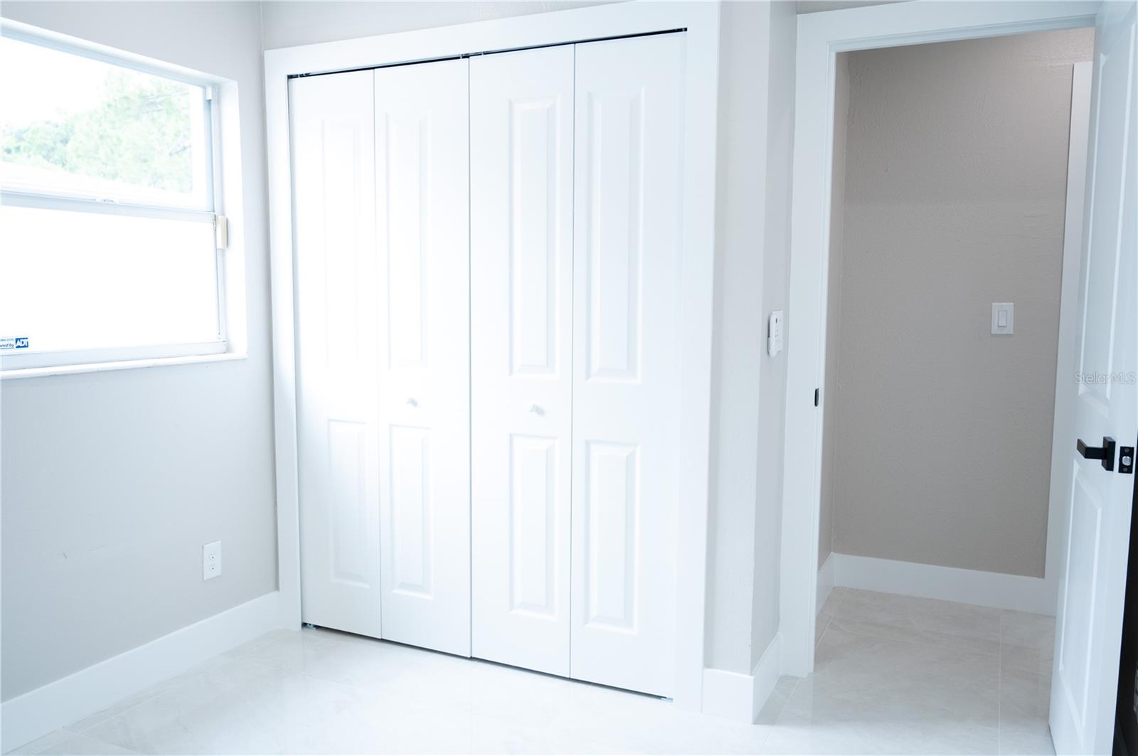 Image 13 of 15 For 5625 Gateway Drive