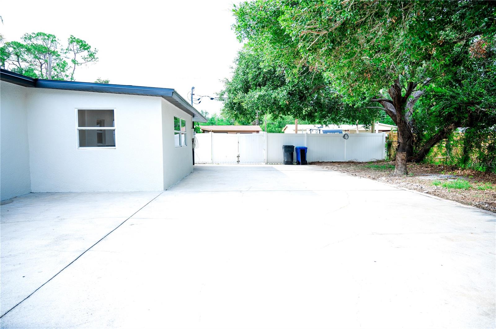 Image 15 of 15 For 5625 Gateway Drive