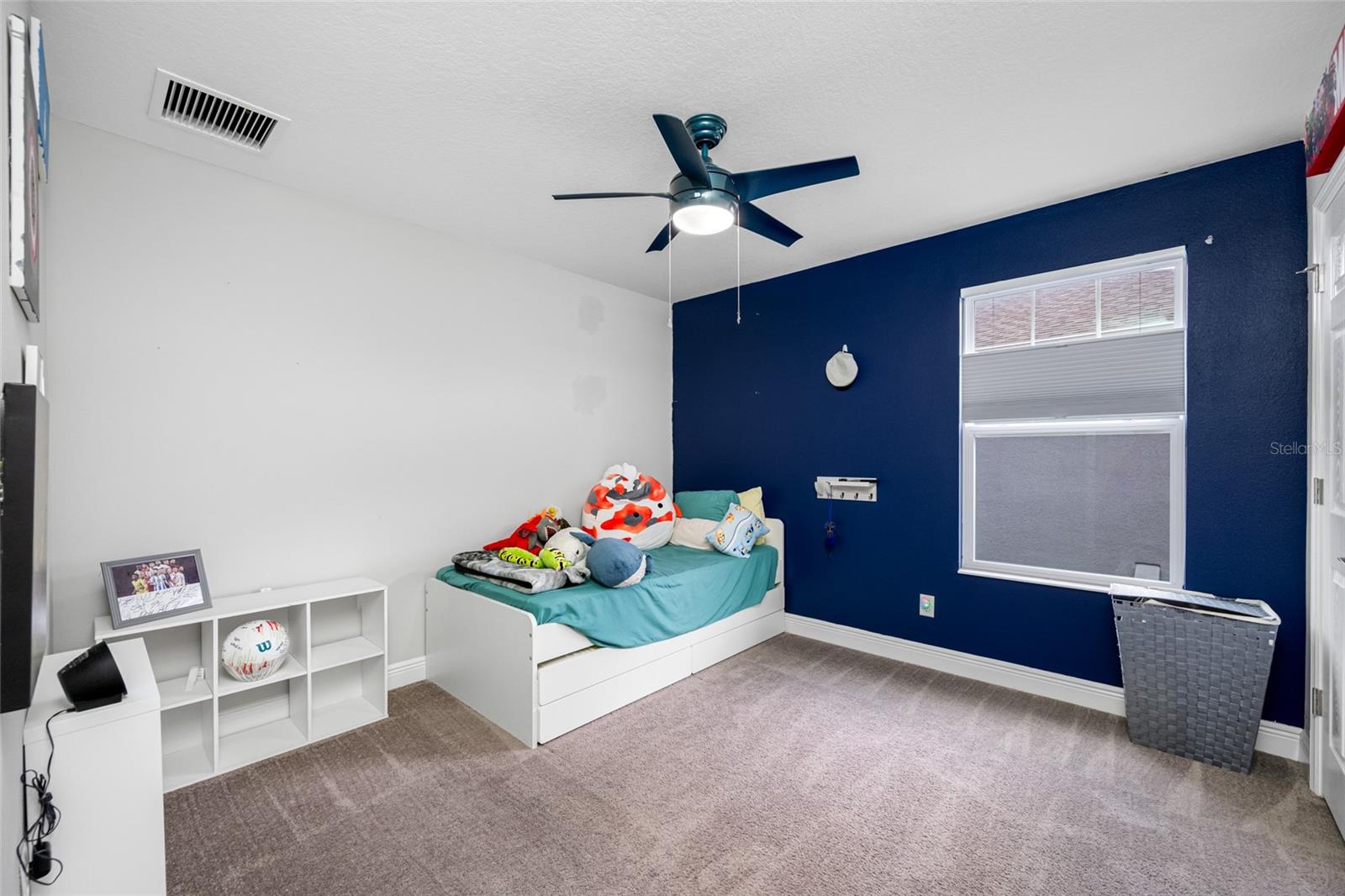Listing photo id 31 for 4633 Ballantrae Boulevard