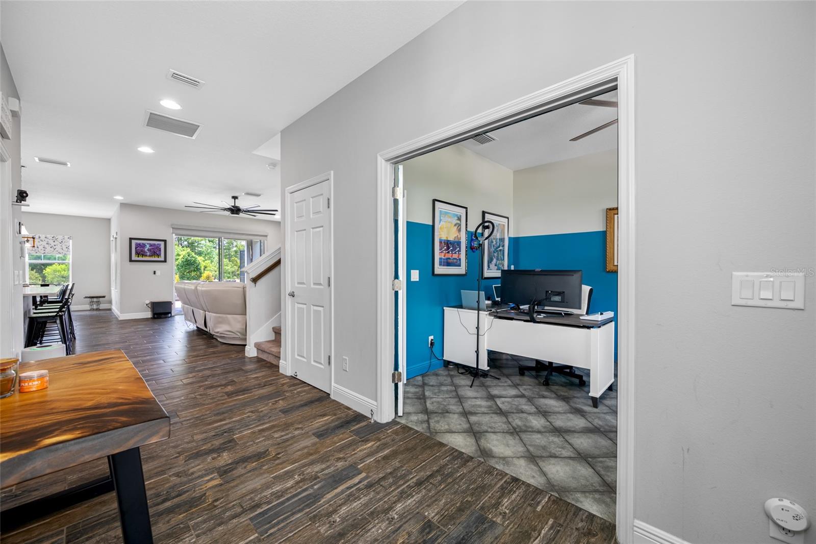 Listing photo id 59 for 4633 Ballantrae Boulevard