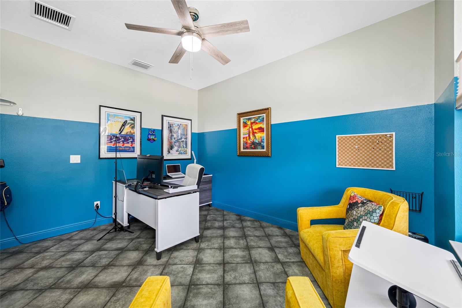 Listing photo id 61 for 4633 Ballantrae Boulevard