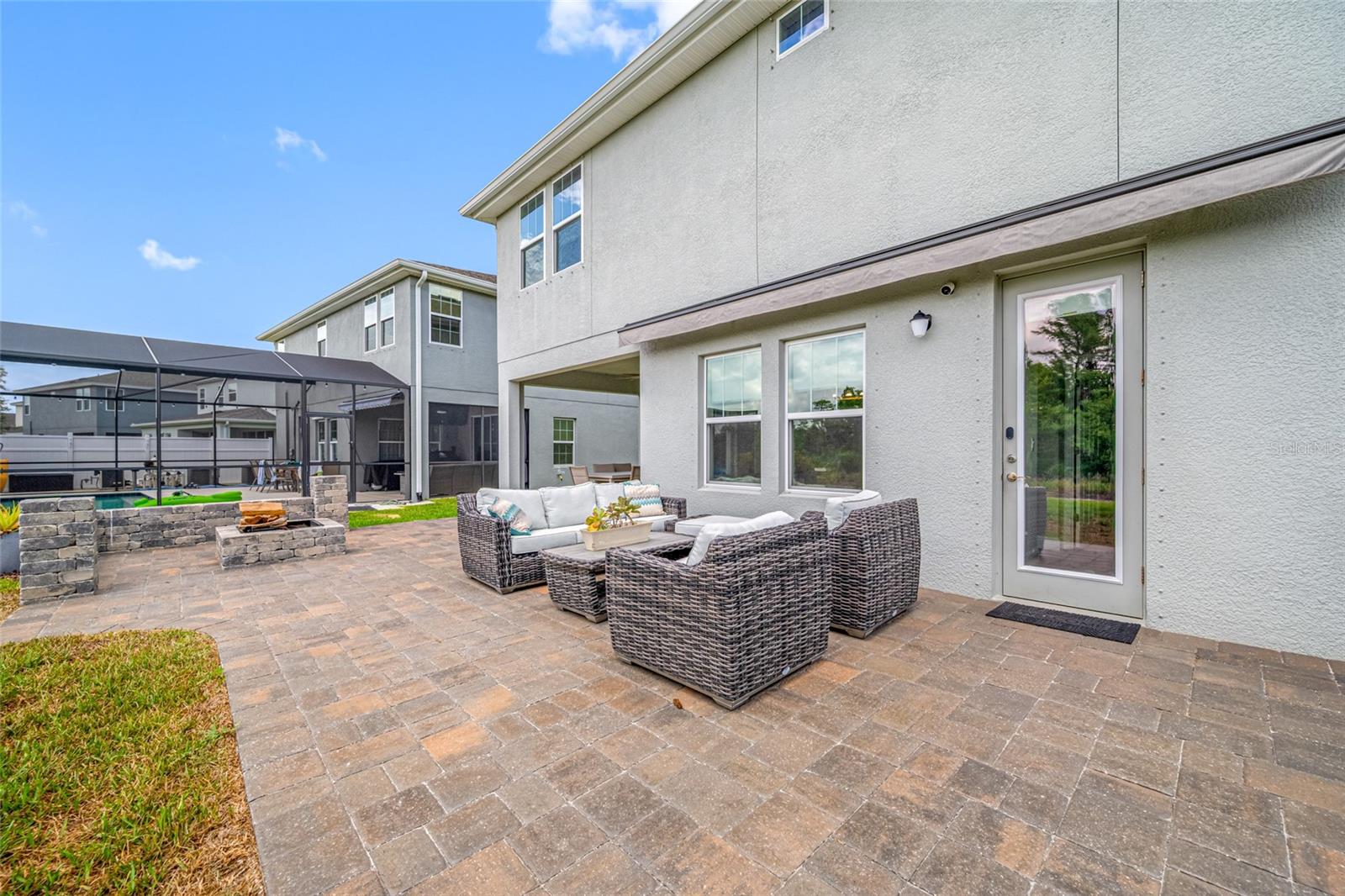 Listing photo id 65 for 4633 Ballantrae Boulevard