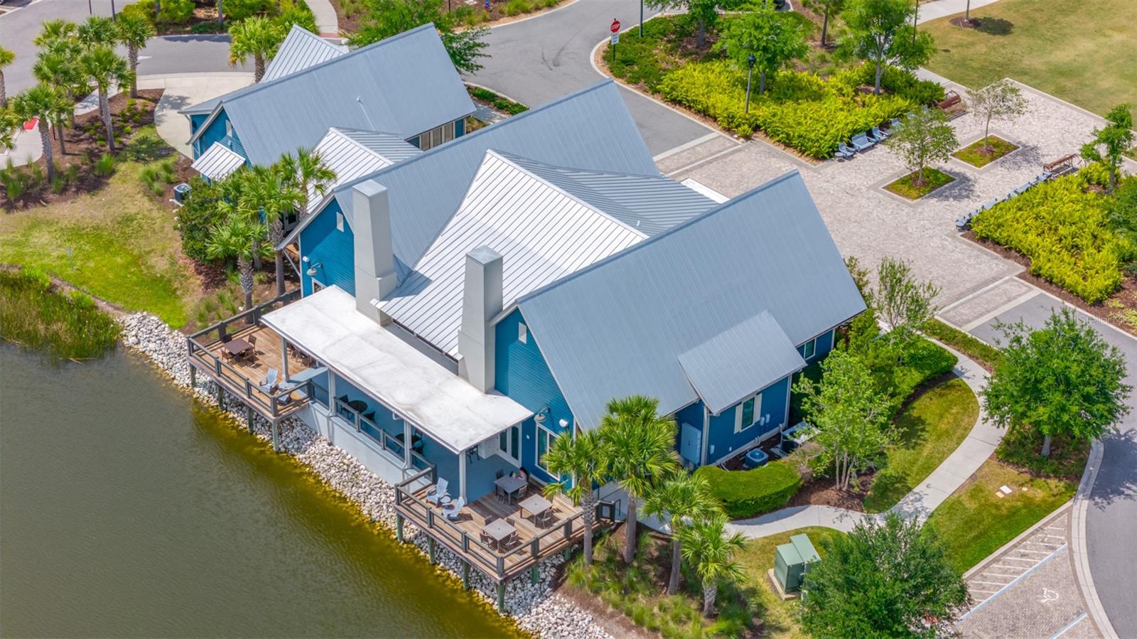 Listing photo id 93 for 4633 Ballantrae Boulevard