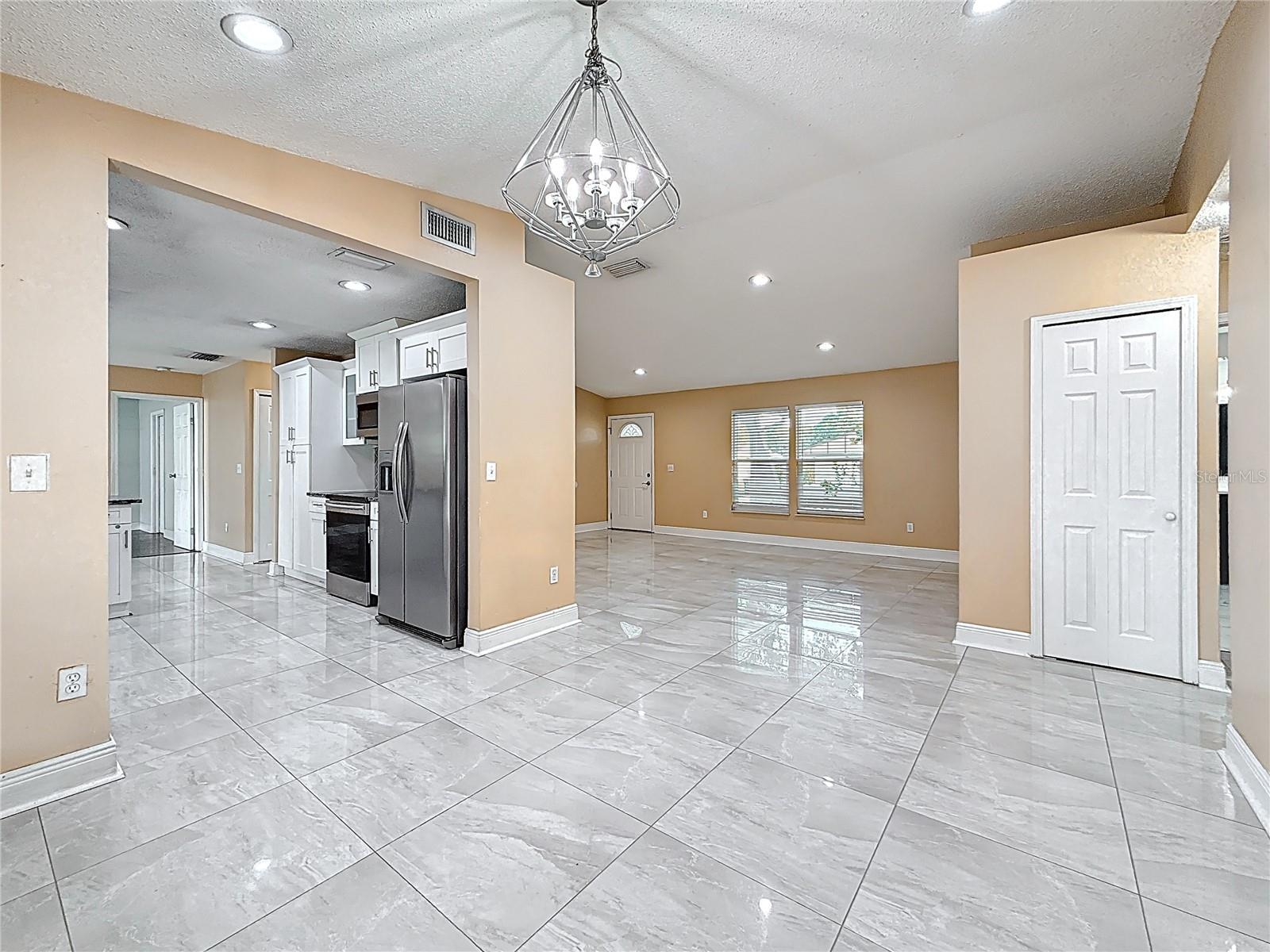 Image 10 of 60 For 5808 Silver Moon Ave