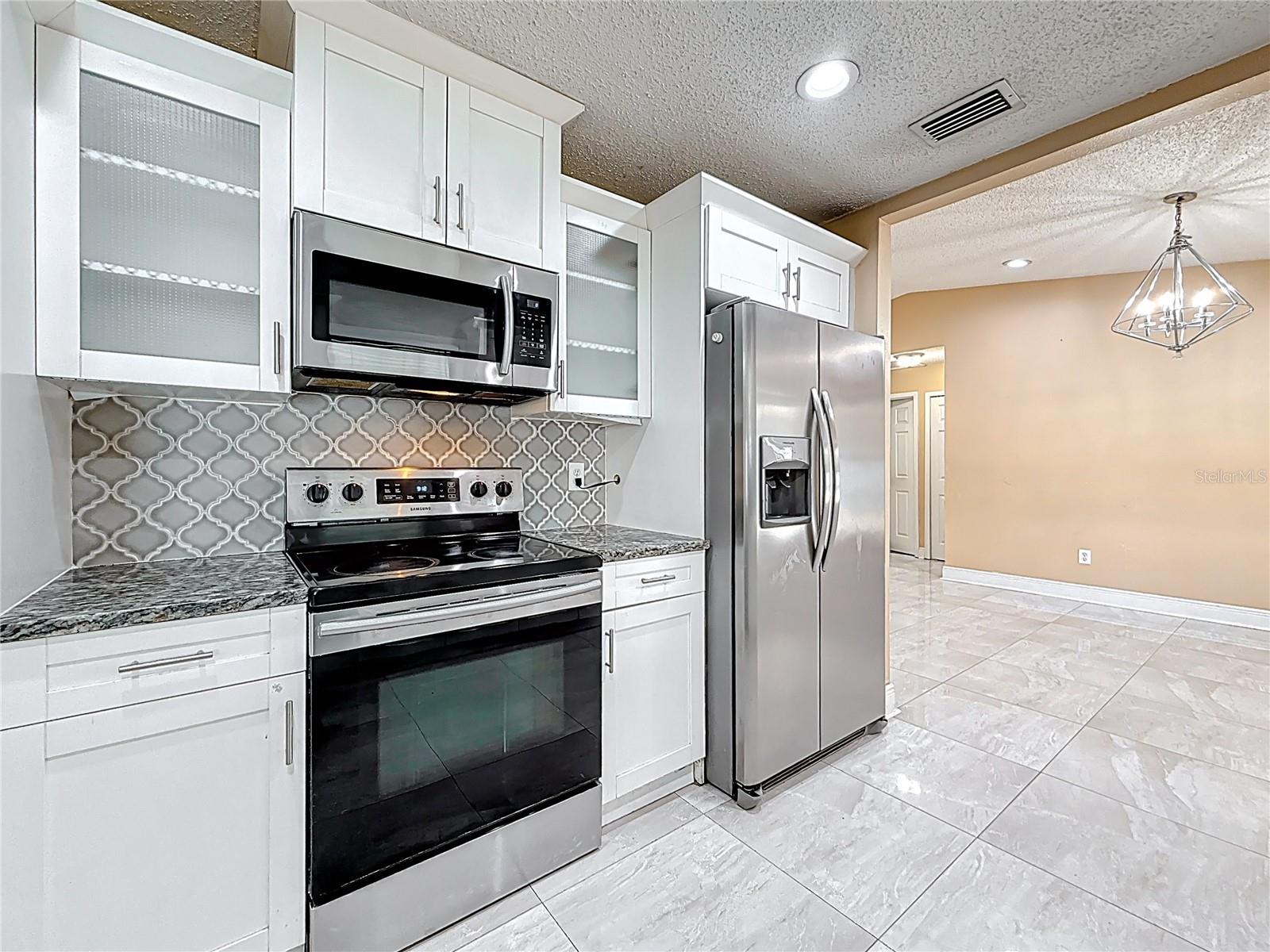 Image 11 of 60 For 5808 Silver Moon Ave