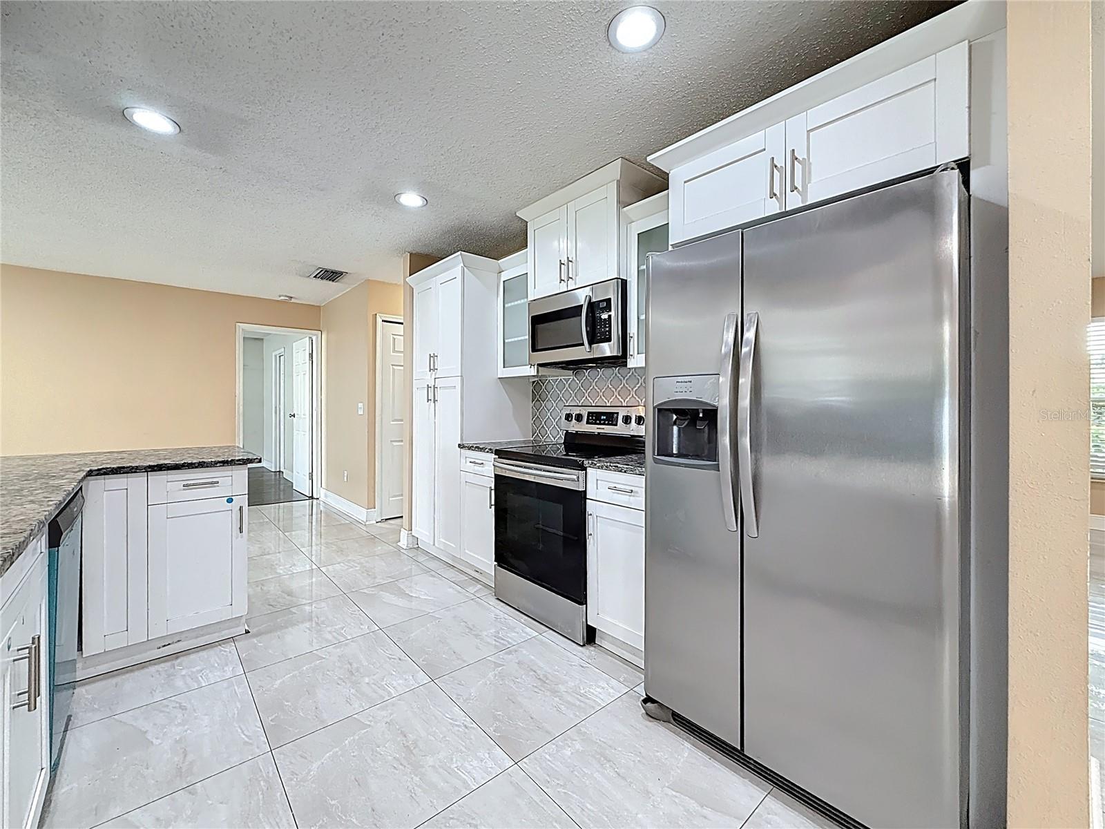 Image 15 of 60 For 5808 Silver Moon Ave