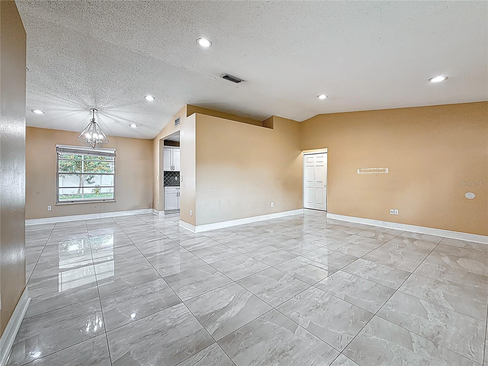 Image 9 of 60 For 5808 Silver Moon Ave