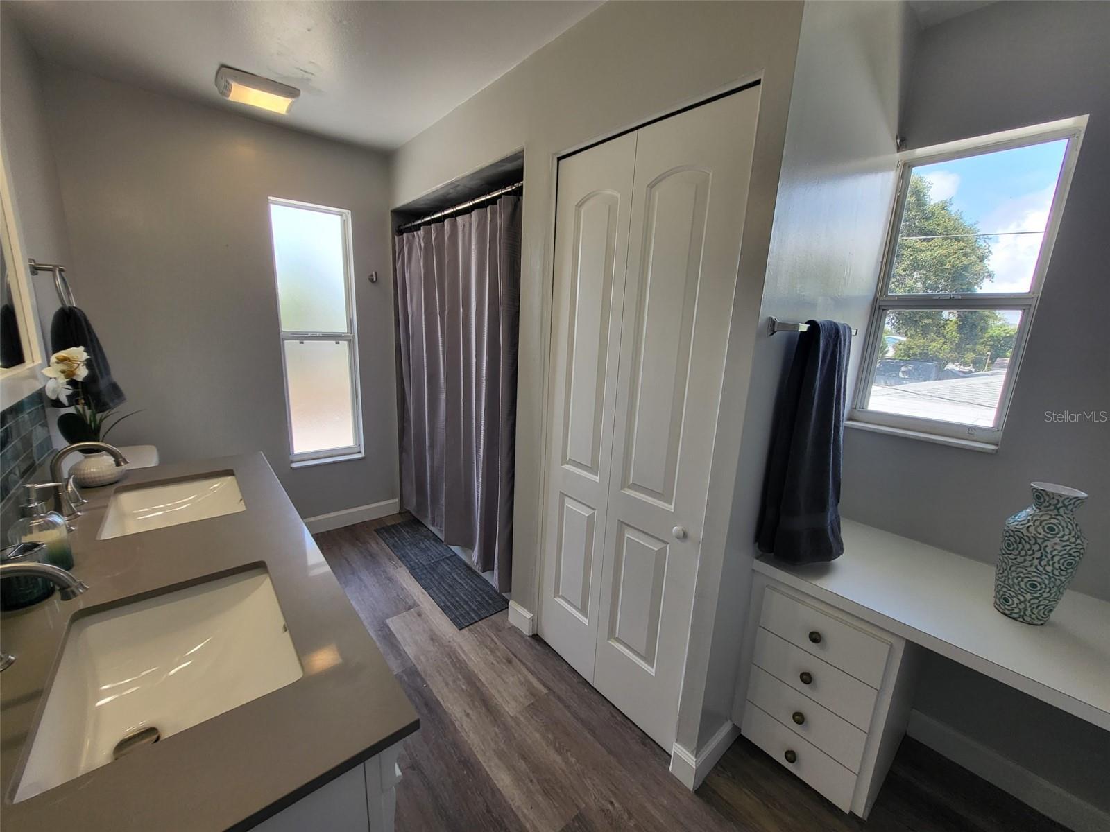 Image 10 of 12 For 5624 Lime Way