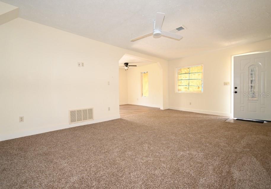 Image 10 of 43 For 37045 North Avenue