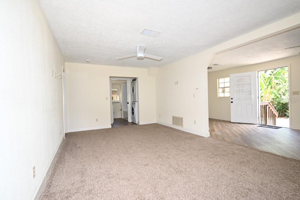 Image 9 of 43 For 37045 North Avenue