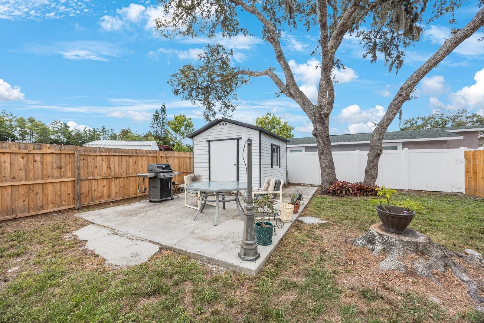 Image 34 of 39 For 6639 Winding Oak Drive