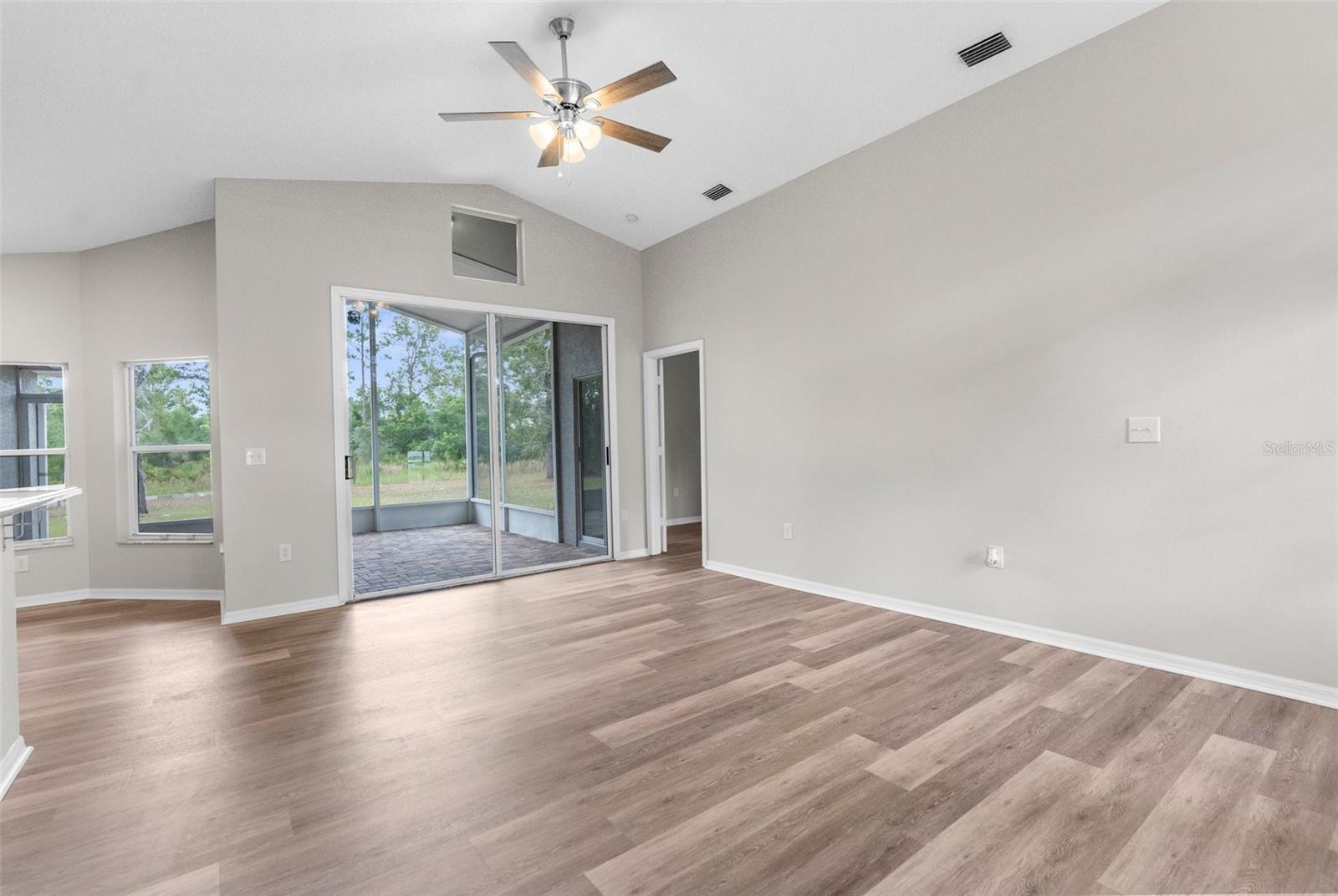 Image 5 of 29 For 11225 Flower Avenue