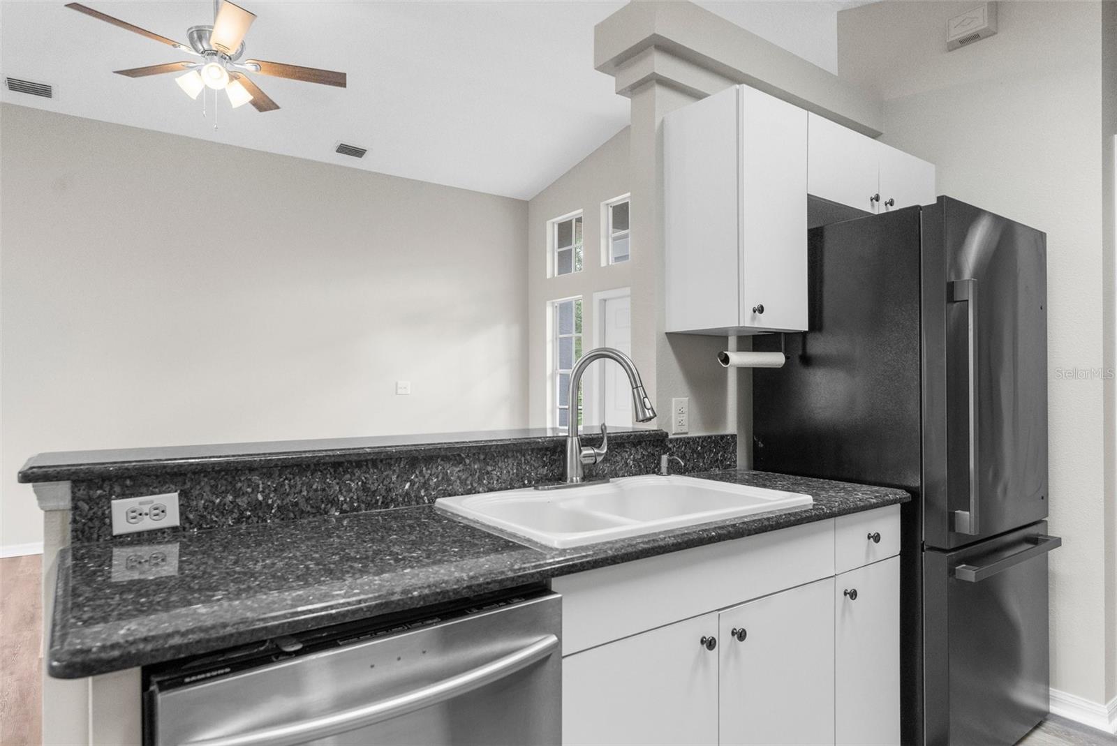 Image 9 of 29 For 11225 Flower Avenue