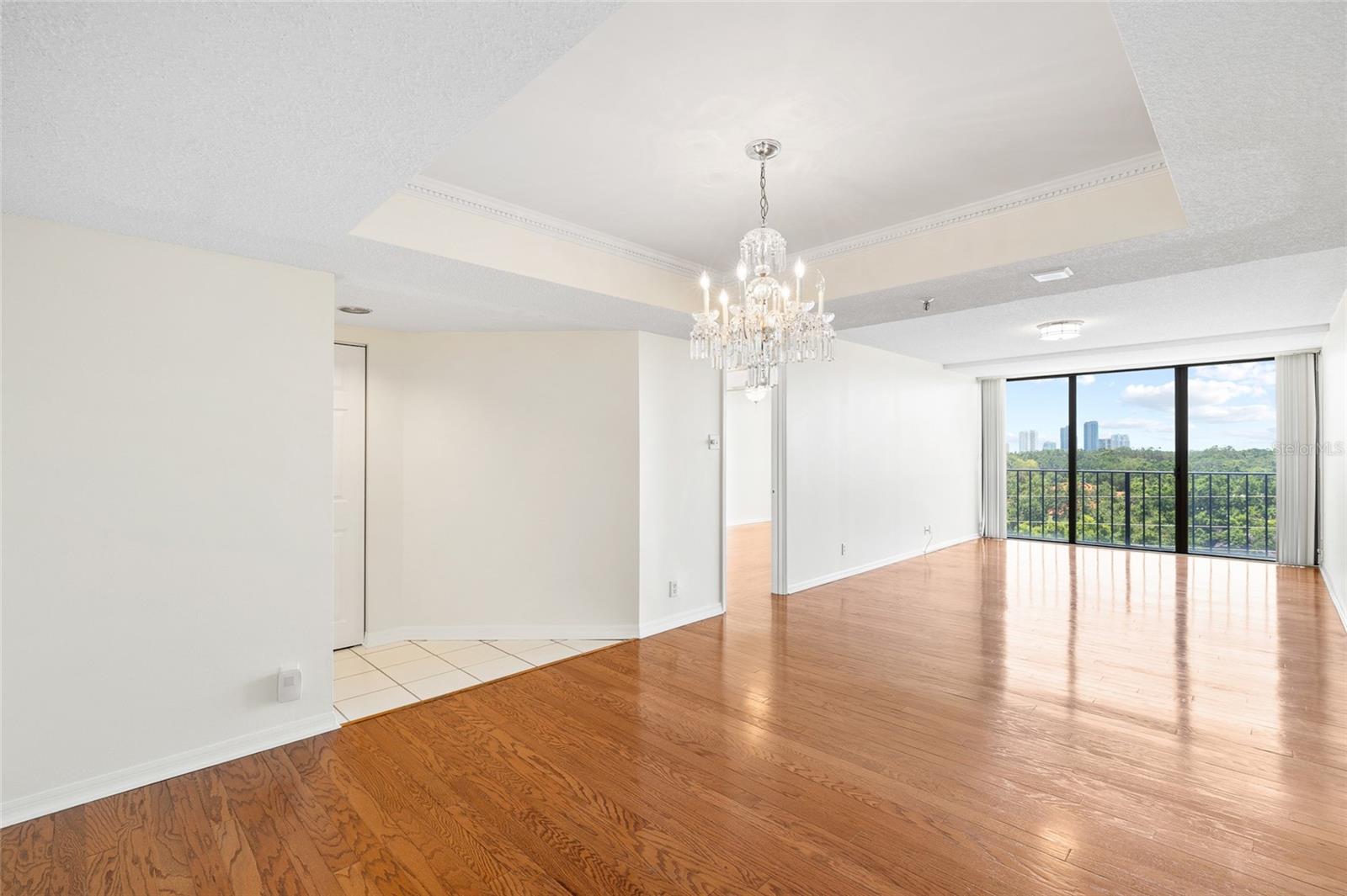 Image 6 of 34 For 3211 Swann Avenue  707