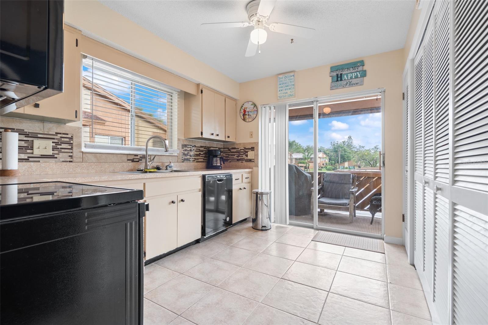 Image 26 of 62 For 4036 Davit Drive