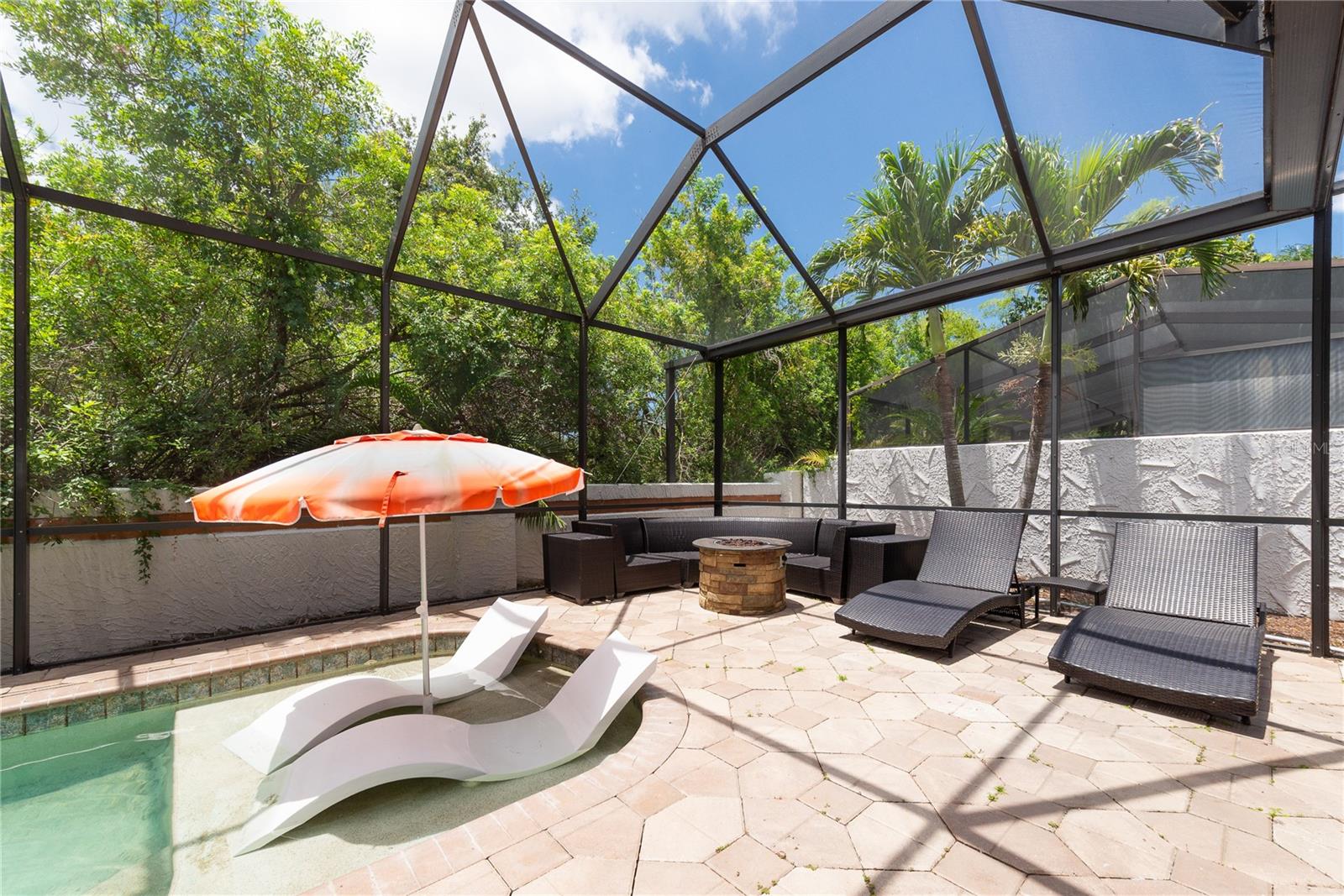 Image 37 of 45 For 2969 La Concha Drive