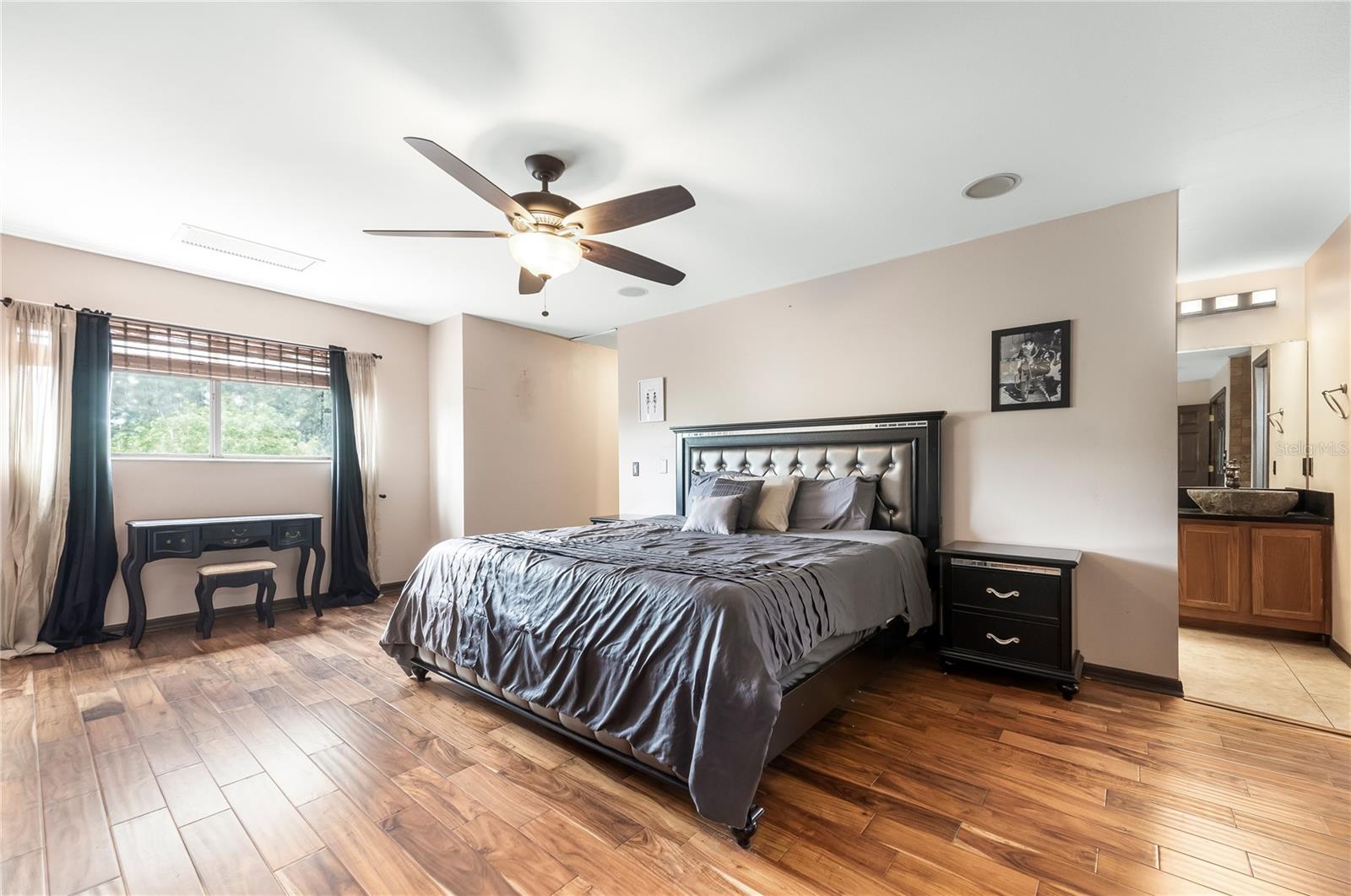 Image 8 of 45 For 2969 La Concha Drive