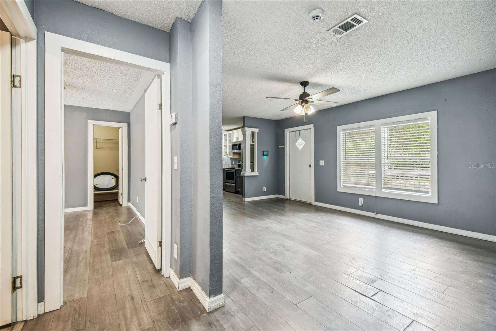 Image 10 of 27 For 10537 Fran Street