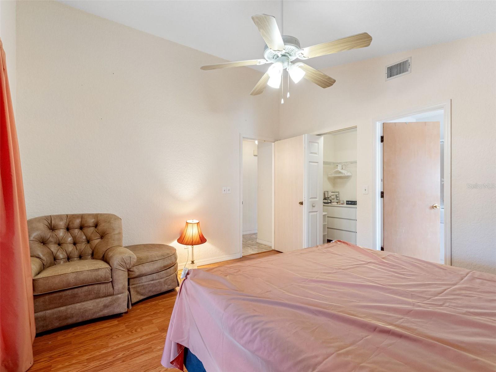 Image 13 of 26 For 7712 40th Terrace N