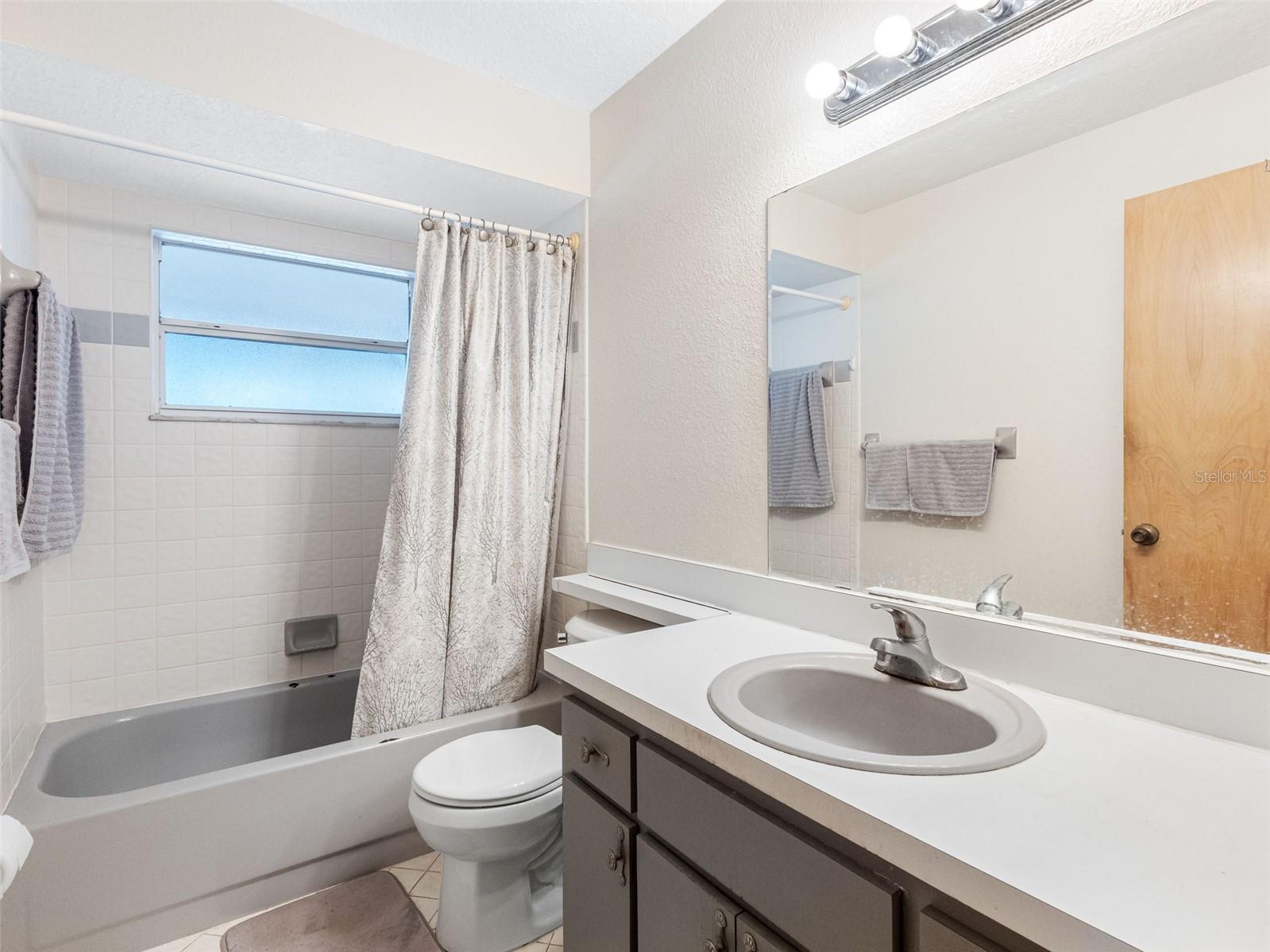 Image 15 of 26 For 7712 40th Terrace N